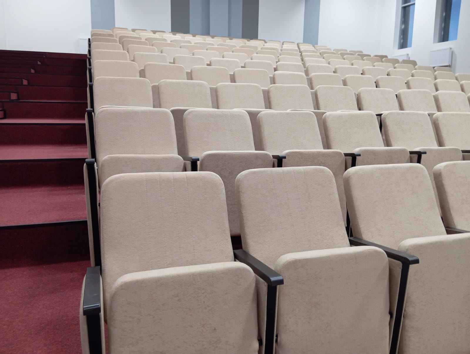 Кресла для ПГТ  Камское Устье, Республика Татарстан.